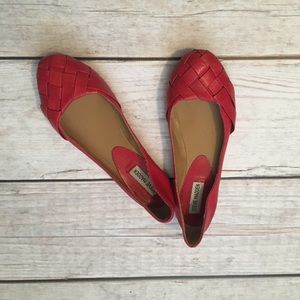 Steve Madden red flats